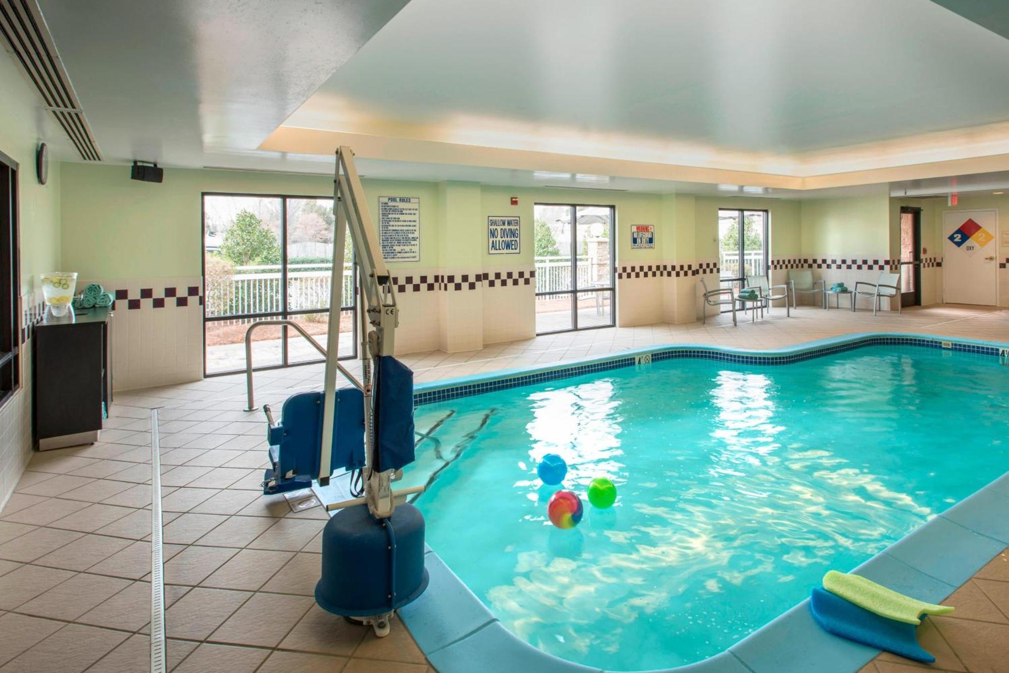 Springhill Suites By Marriott Charlotte Airport Bagian luar foto