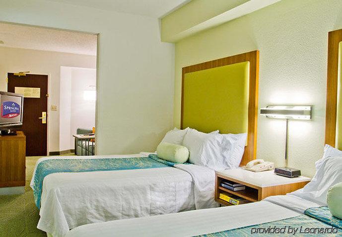 Springhill Suites By Marriott Charlotte Airport Bagian luar foto