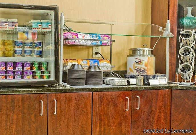Springhill Suites By Marriott Charlotte Airport Bagian luar foto